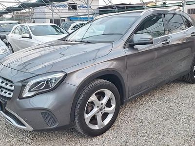 Usata Mercedes GLA200 136 CV (100 kW) 2019 Antracite SUV