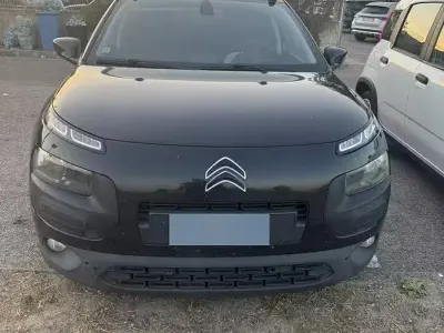 Usata Citroën C4 Cactus 99 CV (72 kW) 2016 Nero Utilitaria