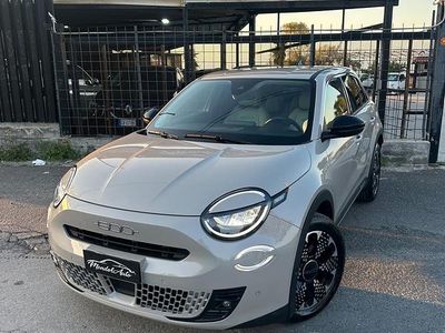 Usata Fiat 600 La Prima 100 CV (73 kW) 2025 Beige SUV