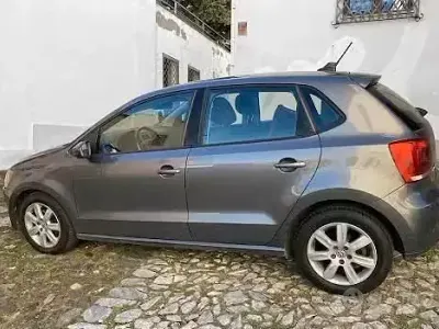 Usata VW Polo Highline 90 CV (66 kW) 2009 Grigio Utilitaria