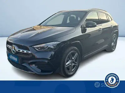 Usata Mercedes GLA180 AMG line 116 CV (85 kW) 2025 Nero metallizzato SUV