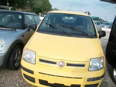 Usata Fiat Panda Dynamic 69 CV (50 kW) 2011 Giallo Utilitaria