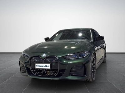 Usata BMW i4 125 kW (170 CV) 2023 British racing green Berlina