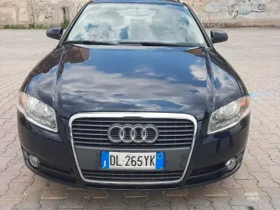 Usata Audi A4 116 CV (85 kW) 2008 Blu Station wagon
