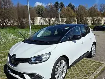 Usata Renault Scénic IV Intens 110 CV (80 kW) 2018 Bianco Monovolume