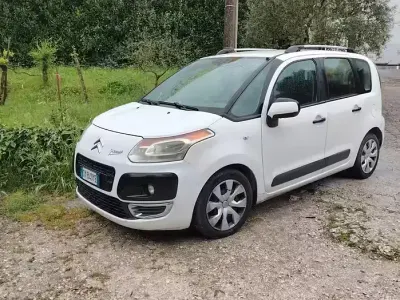Usata Citroën C3 Picasso 90 CV (66 kW) 2010 Bianco Monovolume