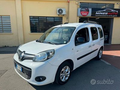 Usata Renault Kangoo 90 CV (66 kW) 2015 Bianco Monovolume