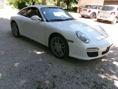 Usata Porsche 997 385 CV (283 kW) 2008 Bianco Coupé