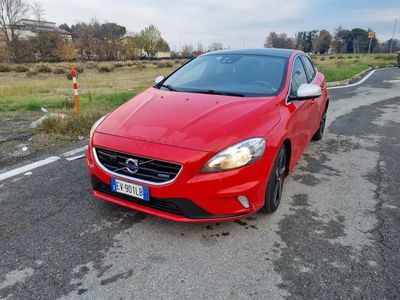 usata Volvo V40 2.0 d3 R-design Kinetic (r-design) geartronic