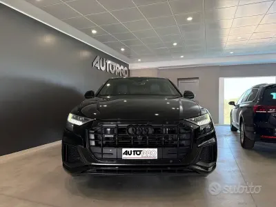 Usata Audi Q8 Sport 286 CV (210 kW) 2023 Nero SUV