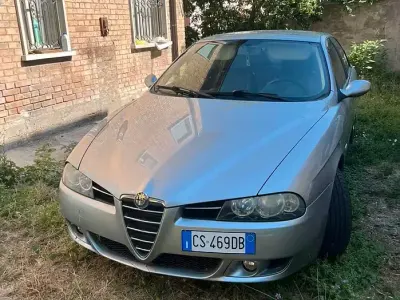 Usata Alfa Romeo 156 116 CV (85 kW) 2005 Bluazzurro Berlina
