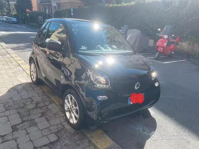 Usata Smart ForTwo Cabrio Passion 71 CV (52 kW) 2016 Nero Cabrio