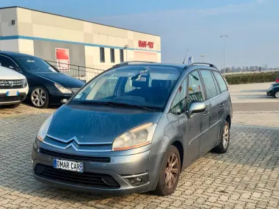 Begagnad Citroën C4 Picasso 108 HK (79 kW) 2010 Silver Minibuss