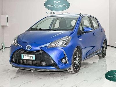 Usata Toyota Yaris Hybrid Active 73 CV (53 kW) 2019 Blu Berlina