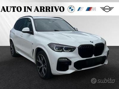 Usata BMW X5 Efficient Dynamics 400 CV (294 kW) 2020 Bianco SUV