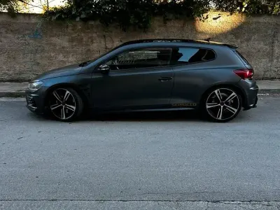 Usata VW Scirocco 200 CV (147 kW) 2008 Nero Coupé