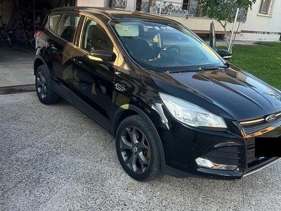 Usata Ford Kuga 150 CV (110 kW) 2014 Nero SUV