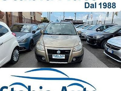 Usata Fiat Sedici Dynamic 120 CV (88 kW) 2008 Grigio SUV