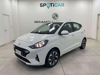 Usata Hyundai i10 65 CV (47 kW) 2024 Bianco Utilitaria