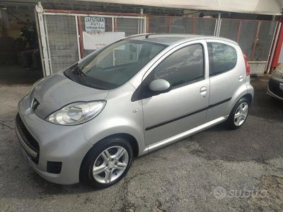 usata Peugeot 107 1.0 68CV 5p. Sweet Years 2Tronic