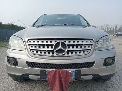 Mercedes ML320