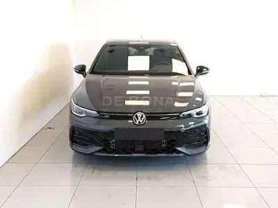 Nuova VW Golf VIII R-line Plus 150 CV (110 kW) 2026 Grigio Utilitaria