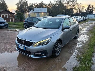 Usata Peugeot 308 Allure 131 CV (96 kW) 2018 Grigio Station wagon