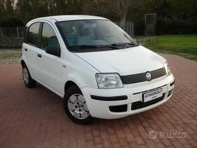 Usata Fiat Panda Active 54 CV (39 kW) 2006 Bianco Utilitaria