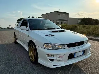 Usata Subaru Impreza 280 CV (205 kW) 1999 Bianco Coupé
