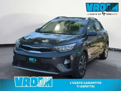 Usata Kia Stonic Style 116 CV (85 kW) 2019 Grigio SUV
