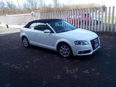 Usata Audi A3 Cabriolet Attraction 105 CV (77 kW) 2012 Bianco Cabrio