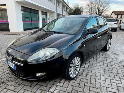 Usata 2011 Fiat Bravo Sport Utilitaria | 2650 € (Ottimo prezzo)