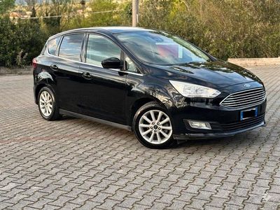 Begagnad Ford C-MAX Titanium S 120 HK (88 kW) 2019 Svart Minibuss