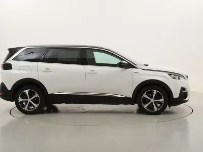 Usado Peugeot 5008 GT-line 131 CV (96 kW) 2020 SUV