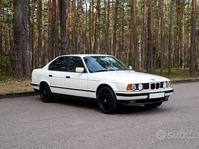 Bianco Usata 1993 BMW 525 Berlina | 15.000 €