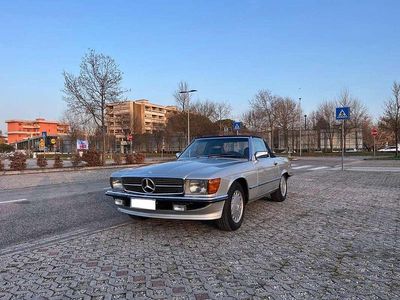 Usata Mercedes SL300 188 CV (138 kW) 1986 Cabrio