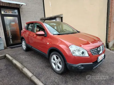 Usata Nissan Qashqai Tekna 106 CV (77 kW) 2007 Ambra metallizzato SUV
