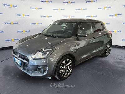 Usata Suzuki Swift 83 CV (61 kW) 2023 Gray Utilitaria
