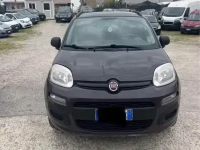 Usata Fiat Panda 85 CV (62 kW) 2013 Viola Utilitaria