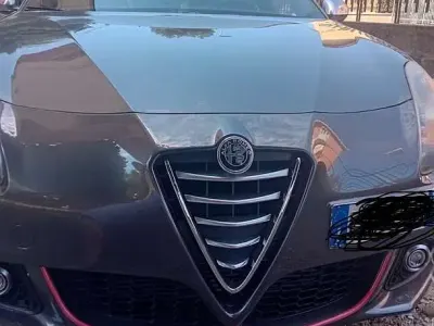 Usata Alfa Romeo Giulietta Sprint 150 CV (110 kW) 2015 Grigio Utilitaria