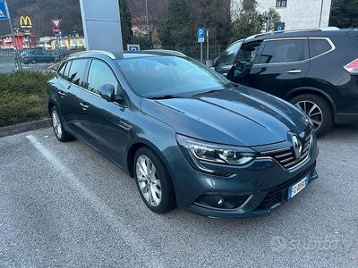 Usata Renault Mégane GrandTour 115 CV (84 kW) 2016 Grigio Station wagon