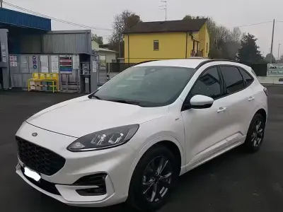 Usata Ford Kuga ST-Line 120 CV (88 kW) 2022 SUV