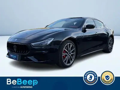 Begagnad Maserati Ghibli GT 330 HK (242 kW) 2022 Grå Sedan