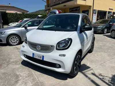 Usata Smart ForTwo Cabrio Prime 71 CV (52 kW) 2017 Bianco Cabrio