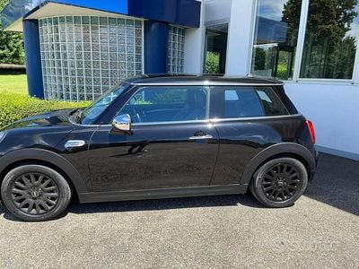 Usata Mini ONE 102 CV (75 kW) 2016 Utilitaria