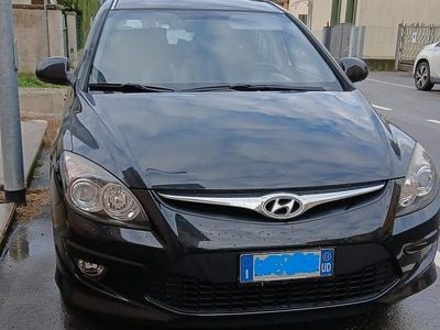 Brugt Hyundai i30 90 HK (66 kW) 2011 Sort Stationcar