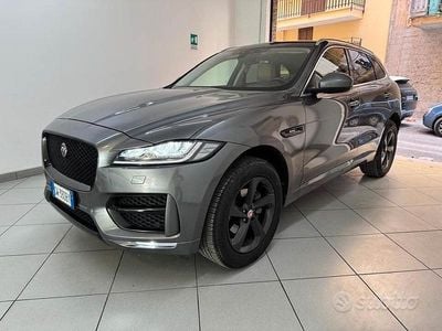 Usata Jaguar F-Pace 180 CV (132 kW) 2017 Grigio SUV