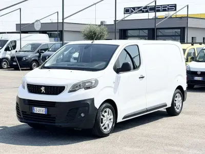 Gebraucht Peugeot Expert 120 PS (88 kW) 2020 Other Van