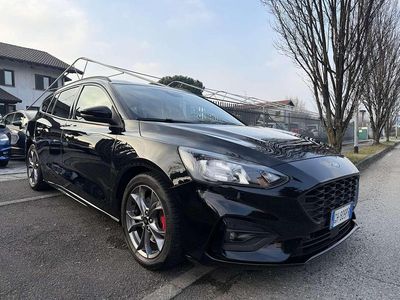 Usata Ford Focus ST-Line 125 CV (91 kW) 2021 Nero Station wagon