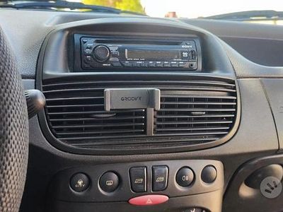 Usata Fiat Punto 60 CV (44 kW) 2004 Utilitaria